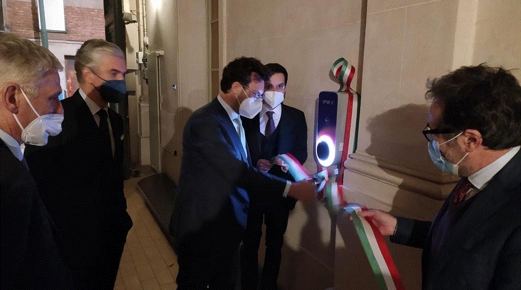 Bruxelles: Inaugurazione Stazione di Ricarica ENEL in Ambasciata