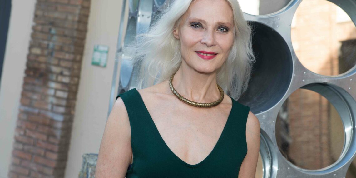 Isabel Russinova presenta a Roma “La Regina delle Rose”. Partecipa Ambasciatore Patashev