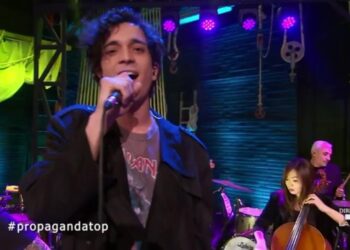 Simpatico post dell’Ambasciata Svizzera per il cantante Tananai