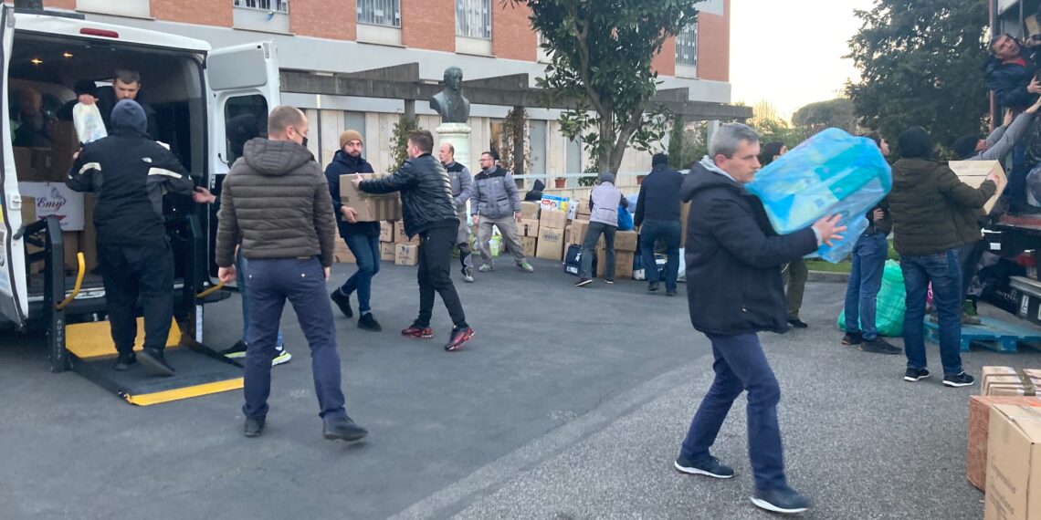 Ucraina, Roma si mobilita. La basilica di Santa Sofia raccoglie gli aiuti.