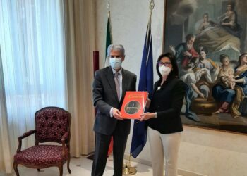 L’Ambasciatore di Spagna Alfonso Dastis in Abruzzo per la mostra su Alfonso X e la Galizia