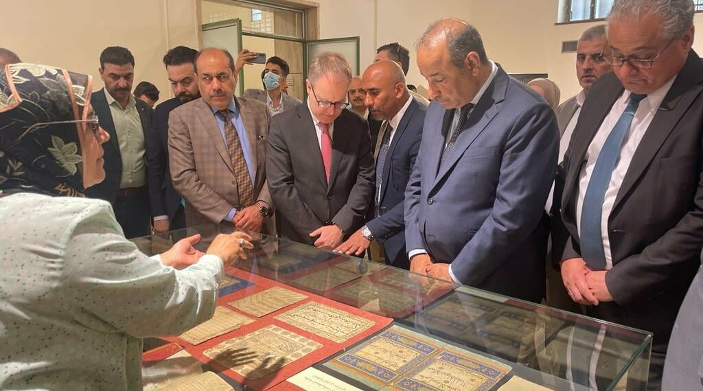 Giornata del manoscritto arabo: l’Ambasciatore inaugura una mostra a Baghdad