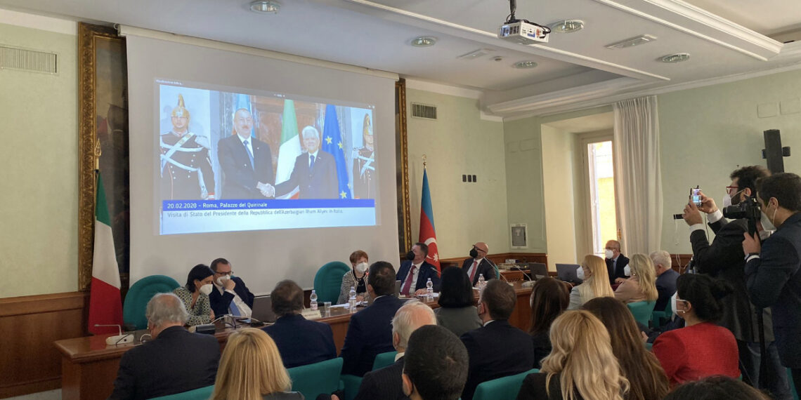 L’Ambasciata dell’Azerbaigian ricorda due importanti anniversari
