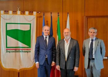 Emilia Romagna: il presidente Bonaccini incontra l’ambasciatore di Francia, Christian Masset