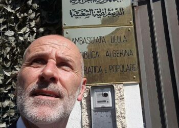 L’incredibile storia di Alì Piccinin e dello scrittore Nicolai, che siederà a tavola, al Quirinale, ospite del Presidente Sergio Mattarella con il presidente della Repubblica di Algeria