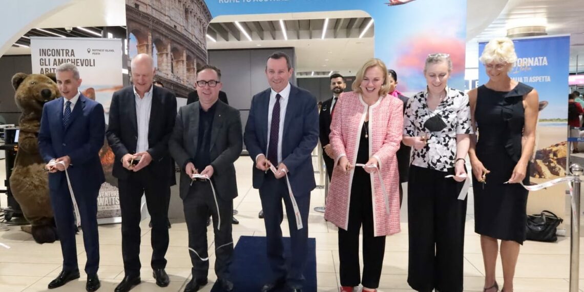 Il ritorno di Qantas a Roma: all’arrivo dei passeggeri da Perth anche Ambasciatrice Twomey
