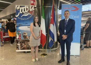 La Neos inaugura il volo diretto Roma-L’Avana alla presenza dell’Ambasciatrice di Cuba