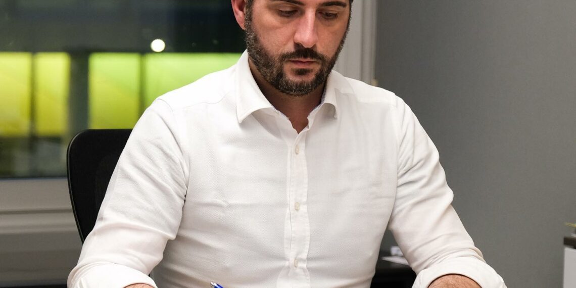 L’europarlamentare Borchia scrive all’ambasciata tedesca: “basta falsità della stampa sul Garda”