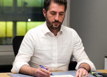 L’europarlamentare Borchia scrive all’ambasciata tedesca: “basta falsità della stampa sul Garda”