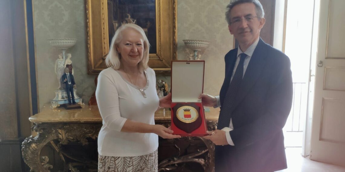 L’Ambasciatrice della Grecia in visita a Napoli