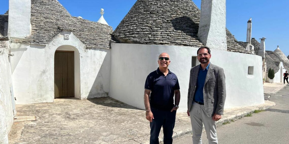 L’Ambasciatore di Israele Dror Eydar visita Alberobello