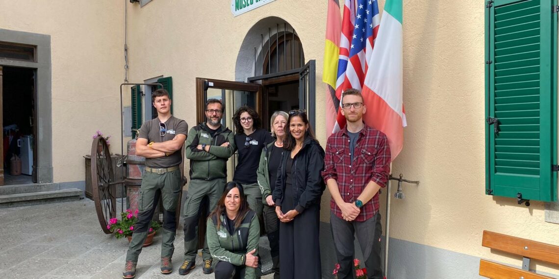 La Console Usa Ragini Gupta in visita al Museo Linea Gotica Pianosinatico