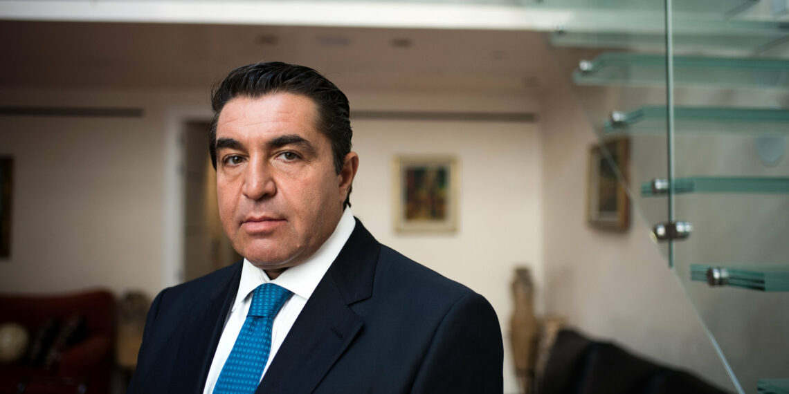 Appello alla Fifa: “Escludete l’Iran dal Mondiale e ripescate l’Italia”