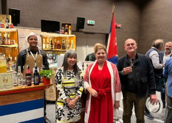 Grande successo a Roma per “Showrum”, fra gli ospiti anche l’Ambasciatrice di Cuba
