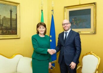 Montecitorio, l’Ambasciatrice di Romania incontra il Presidente della Camera