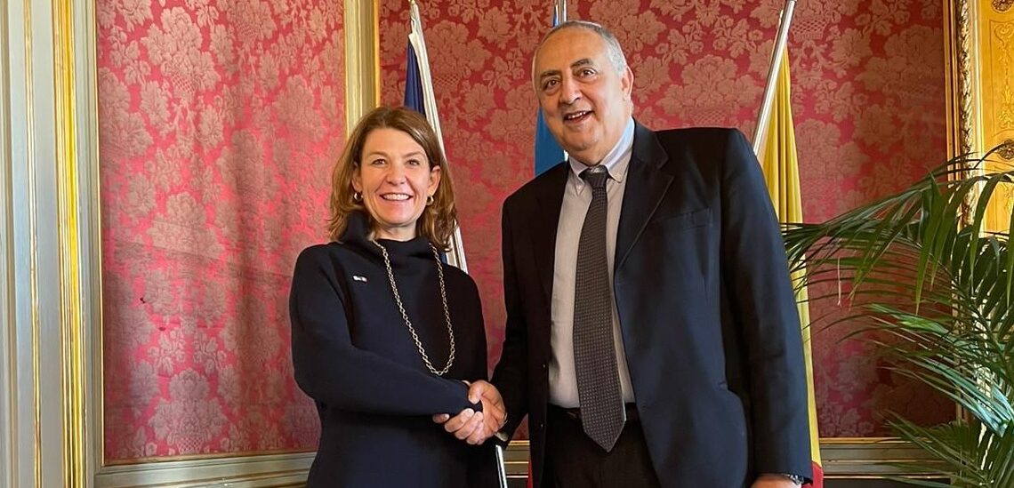 Visita ufficiale del console generale USA Tracy Roberts-Pounds a Palermo