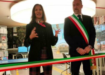 Il Console Usa Gupta inaugura a Pistoia “Youlab An American Corner”