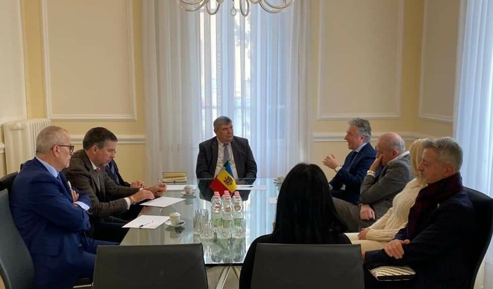 Moldova, Ambasciatore incontra Consoli Onorari. Diplomi di merito per Galanti e Signorini