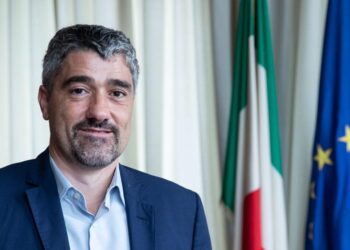 Traversi (M5S): “Ucraina? Il conflitto va fermato, rischiamo una tragedia senza fine”. Poi sull’impegno con la nazionale di calcio parlamentare: “Mi piacerebbe sfidare delegazioni estere, a partire dalla Moldova”