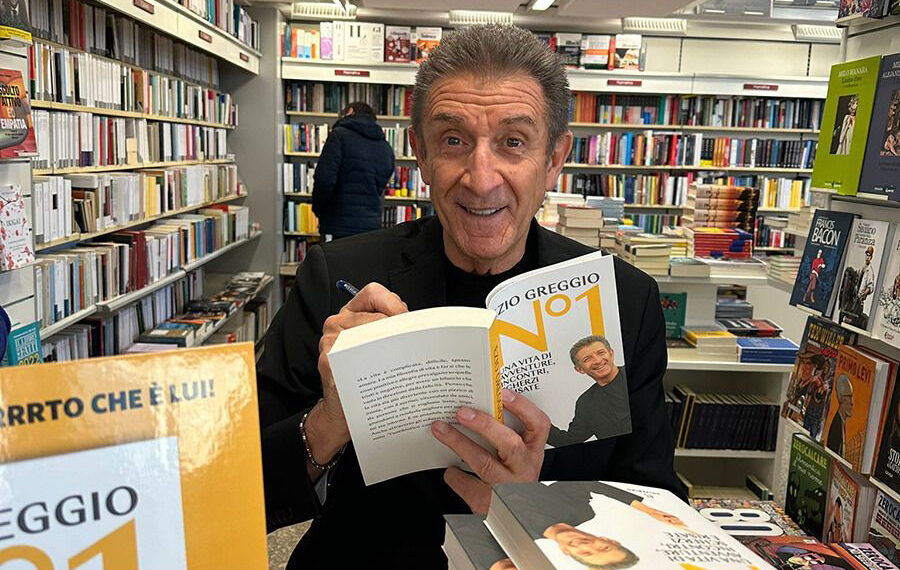 Ezio Greggio presenta a Monte Carlo “N°1”, il suo nuovo libro
