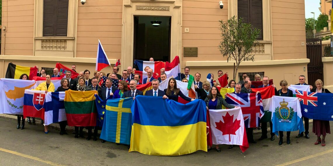 Ucraina, ambasciatore Kiev in Italia: “Grande solidarietà dal mondo libero”