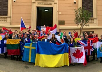 Ucraina, ambasciatore Kiev in Italia: “Grande solidarietà dal mondo libero”