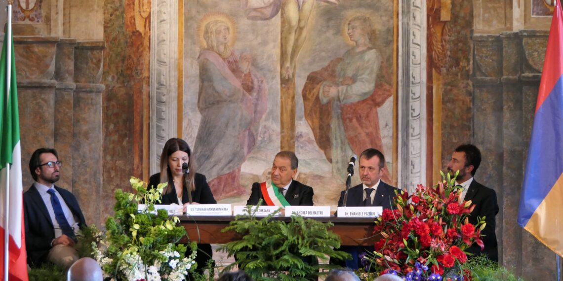 Ambasciatrice d’Armenia Tsovinar Hambardzumyan a Vercelli per la Giornata dei Giusti