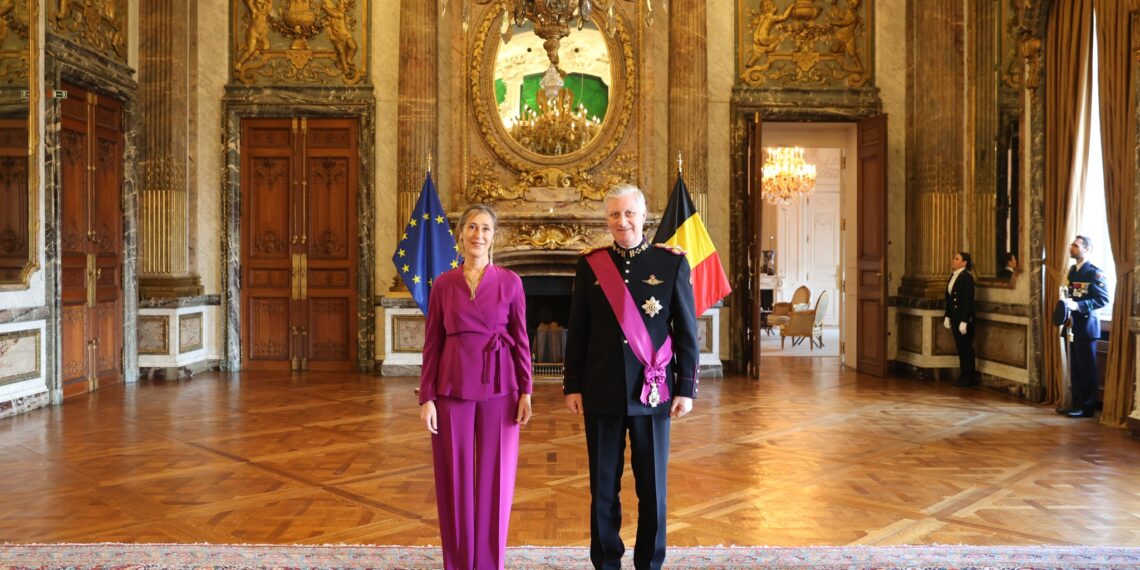 Belgio, l’Ambasciatrice Favi presenta le lettere credenziali a Sua Maestà Filippo