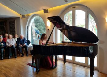 I Pocket Concerts di Cristiana Pegoraro conquistano il pubblico del Circolo degli Esteri