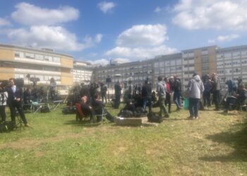 Papa Francesco potrebbe essere dimesso nei prossimi giorni: netto miglioramento di salute