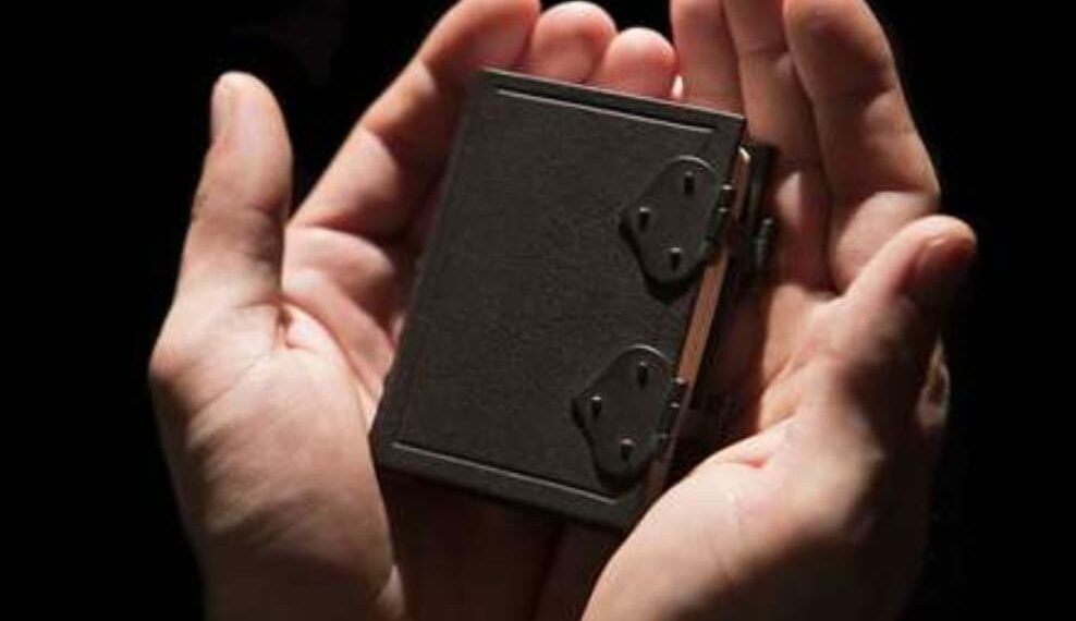 A Gubbio evento dedicato al taccuino più piccolo del mondo