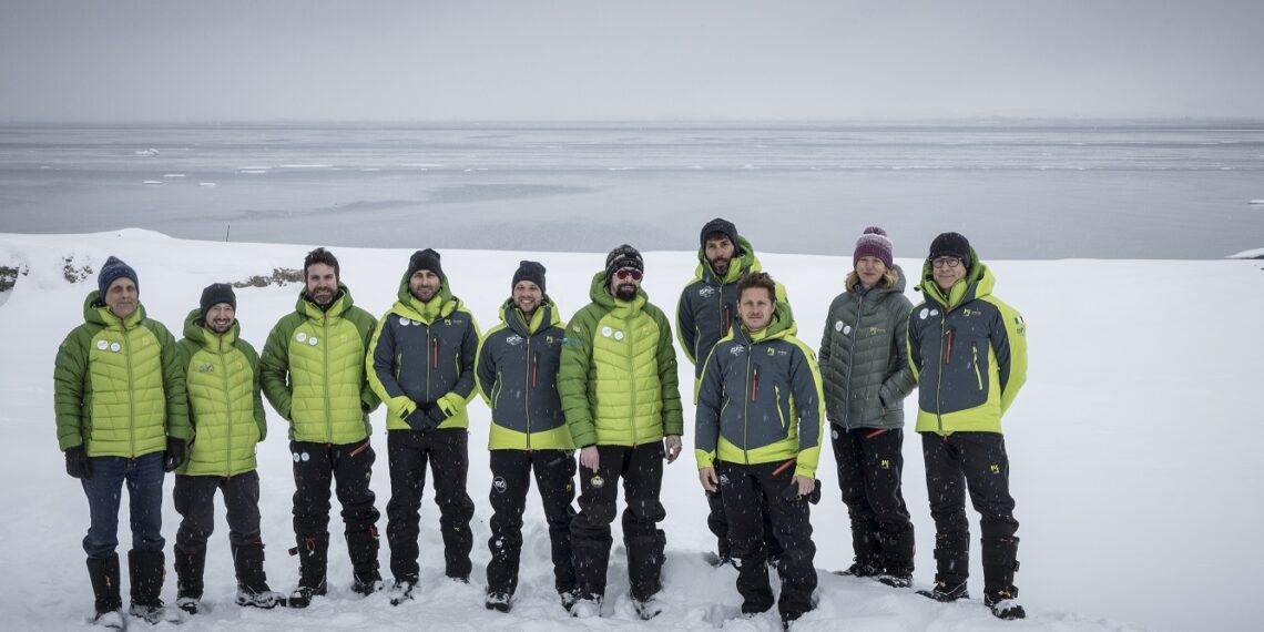 Una spedizione alle Svalbard per preservare la memoria glaciale dell’Artico