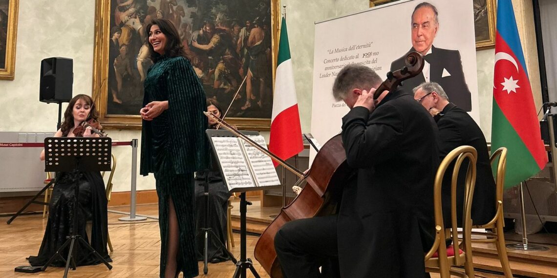 Concerto azerbaigiano in onore di Heydar Aliyev alla Notte dei Musei di Roma