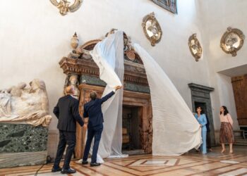 A Palazzo Farnese svelato il restauro del camino e delle statue allegoriche del Salone d’Ercole