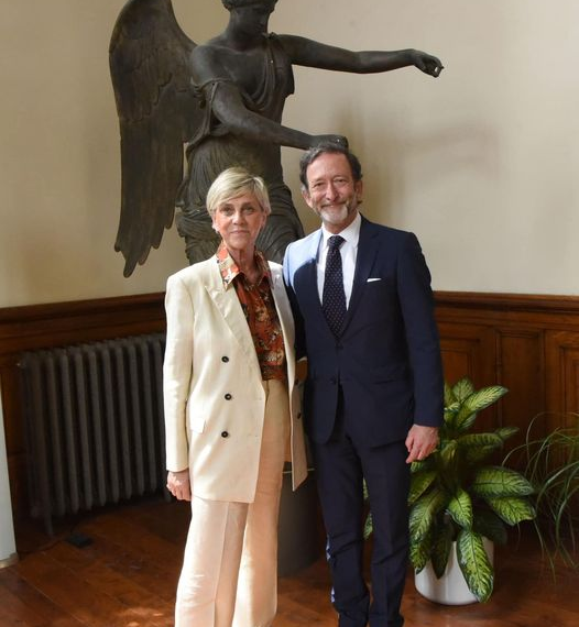 Brescia, la Sindaca Castelletti riceve l’Ambasciatore tedesco Viktor Elbling