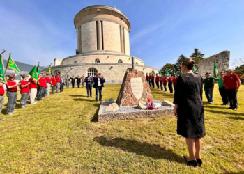 L’Ambasciatrice Wurster depone corona a Rovereto in ricordo dei caduti cecoslovacchi