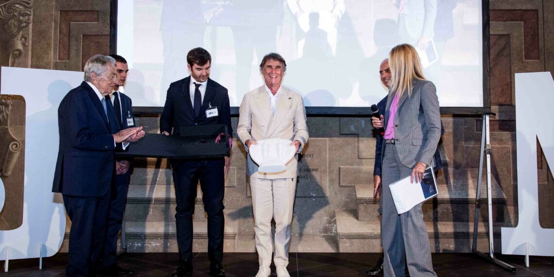 Brunello Cucinelli vince il Premio Internazionale Joaquín Navarro-Valls