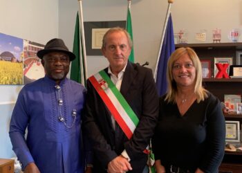 Busto Arsizio, visita in comune dell’Ambasciatore nigeriano Mfawa Omini Abam