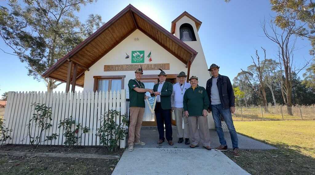 Gli Alpini di Sydney incontrano l’Ambasciatore Stefano Benazzo