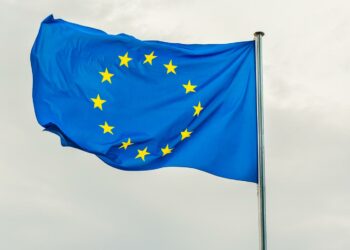 Borse di studio aperte a studenti italiani e stranieri da Consorzio Università