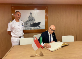 L’ambasciatore Vattani saluta la comunità italiana di Singapore: “Expo Osaka nuova sfida”