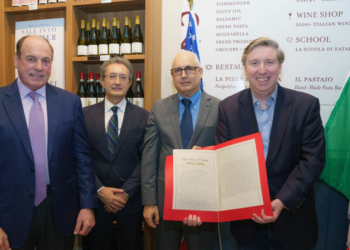 Texas, 2 giugno proclamato “Italian Heritage Day”. Arcobelli: “Siamo grati al Senatore Parker”