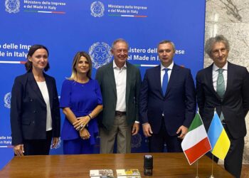 Presentati quattro francobolli con sovrapprezzo a favore dei profughi dell’Ucraina