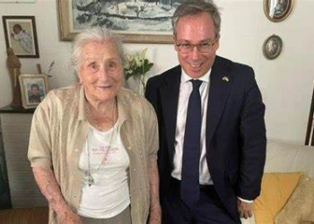 Cento anni di Paola Del Din, gli auguri di Re Carlo III e dell’Ambasciatore del Regno Unito