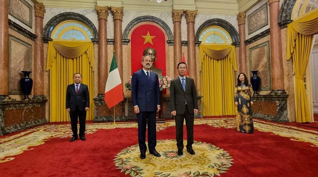 Vietnam: l’Ambasciatore Marco Della Seta presenta Lettere Credenziali