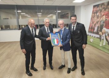 Skopje: l’Ambasciatore Silvestri accoglie la Nazionale Italiana prima del match con la Macedonia del Nord