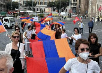 La comunità armena in Italia partecipa a Roma alla Marcia per la Pace