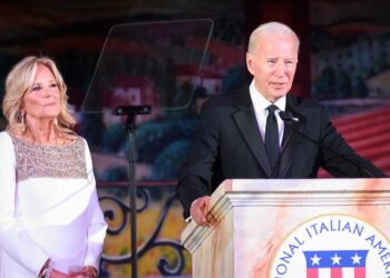 Stati Uniti, il Presidente Biden partecipa a sorpresa a serata di gala della National Italian American Foundation