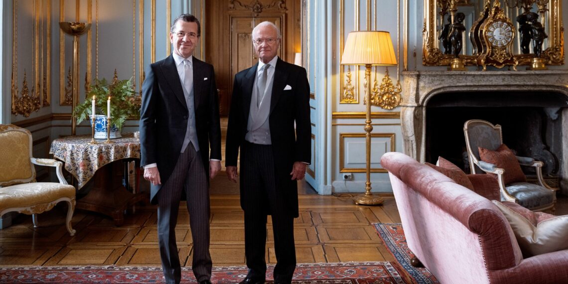 L’Ambasciatore Vinicio Mati ricevuto a palazzo reale da Re Carlo Gustavo di Svezia in udienza di commiato