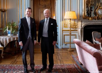 L’Ambasciatore Vinicio Mati ricevuto a palazzo reale da Re Carlo Gustavo di Svezia in udienza di commiato